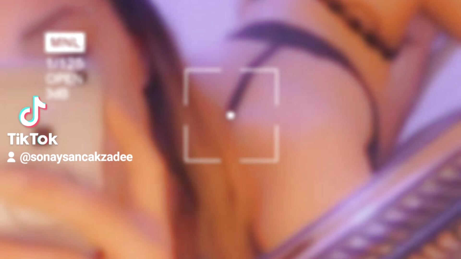 2022-11-09-111603665 - sevgilime 캠 모델의 동영상