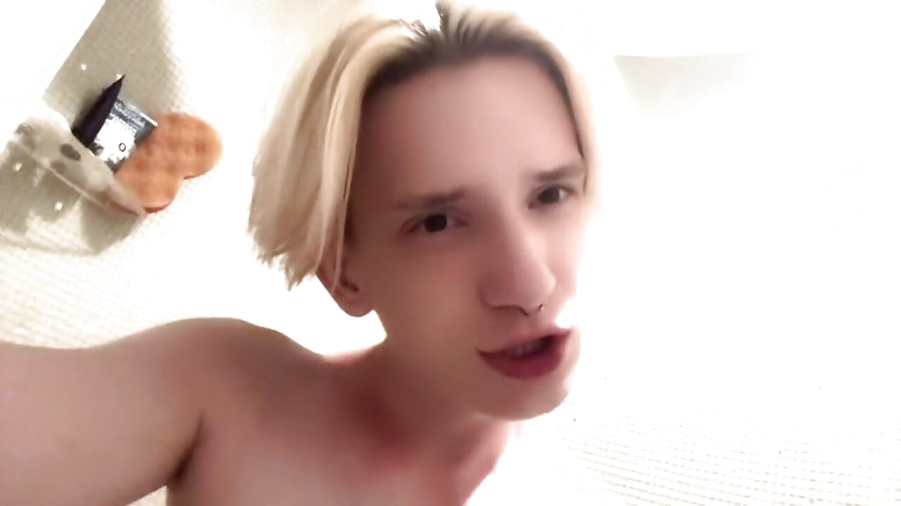 😙 — filmik Ron_Vils, modela(-lki) na kamerkach