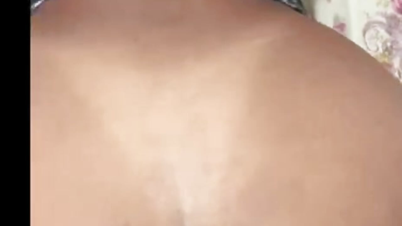rebolando no pau