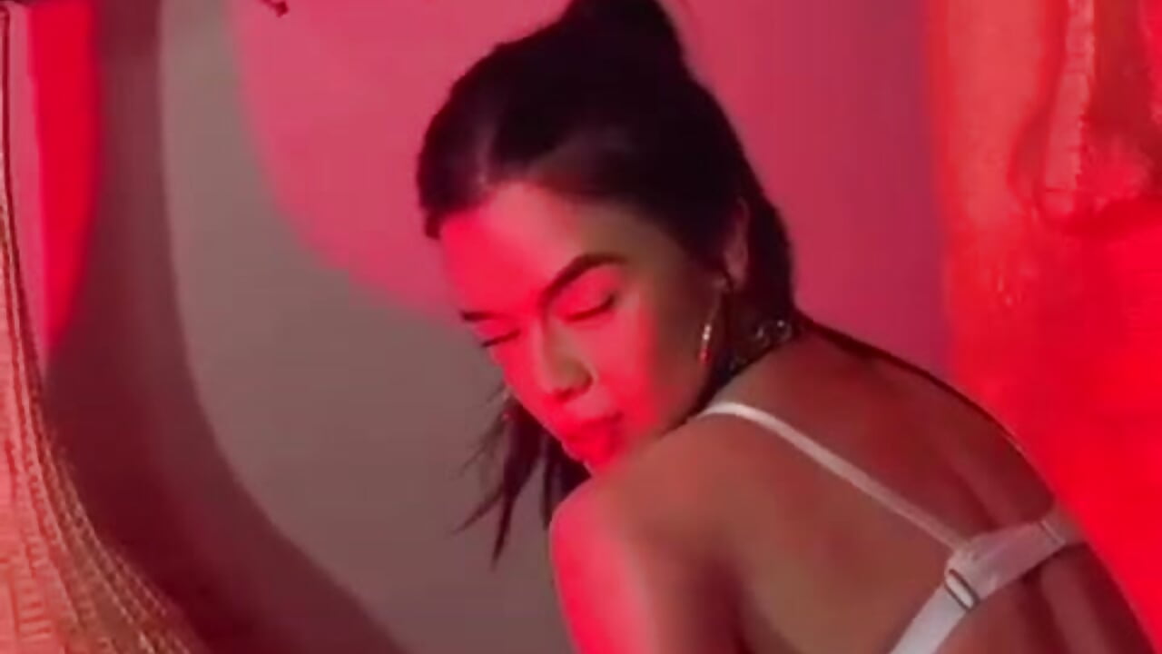 Sensual ass movement