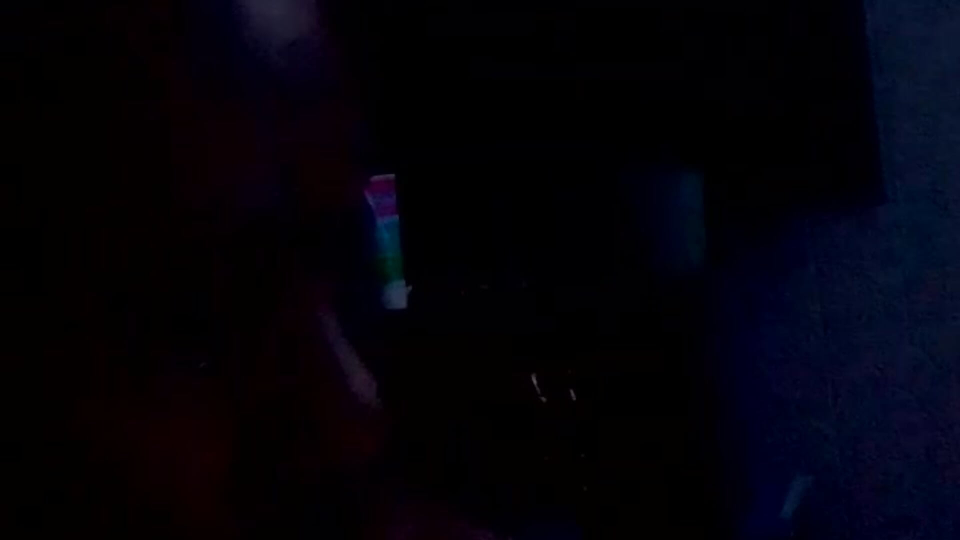 make em SHAKE — filmik PETER-RABIT, modela(-lki) na kamerkach