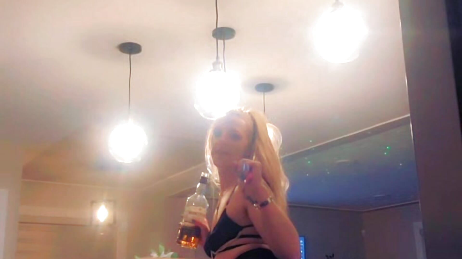 Snapchat-1497498195 – video af Aliiv21