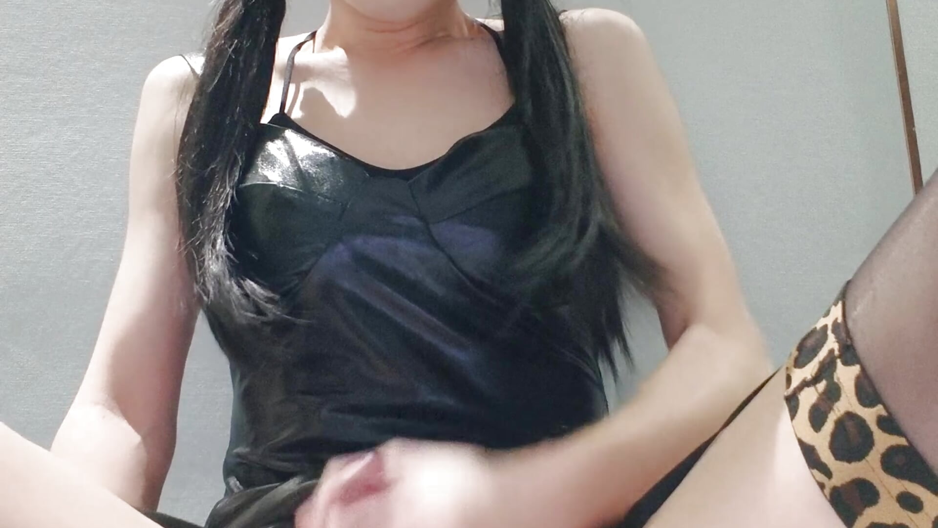 撸鸡鸡 cum shot