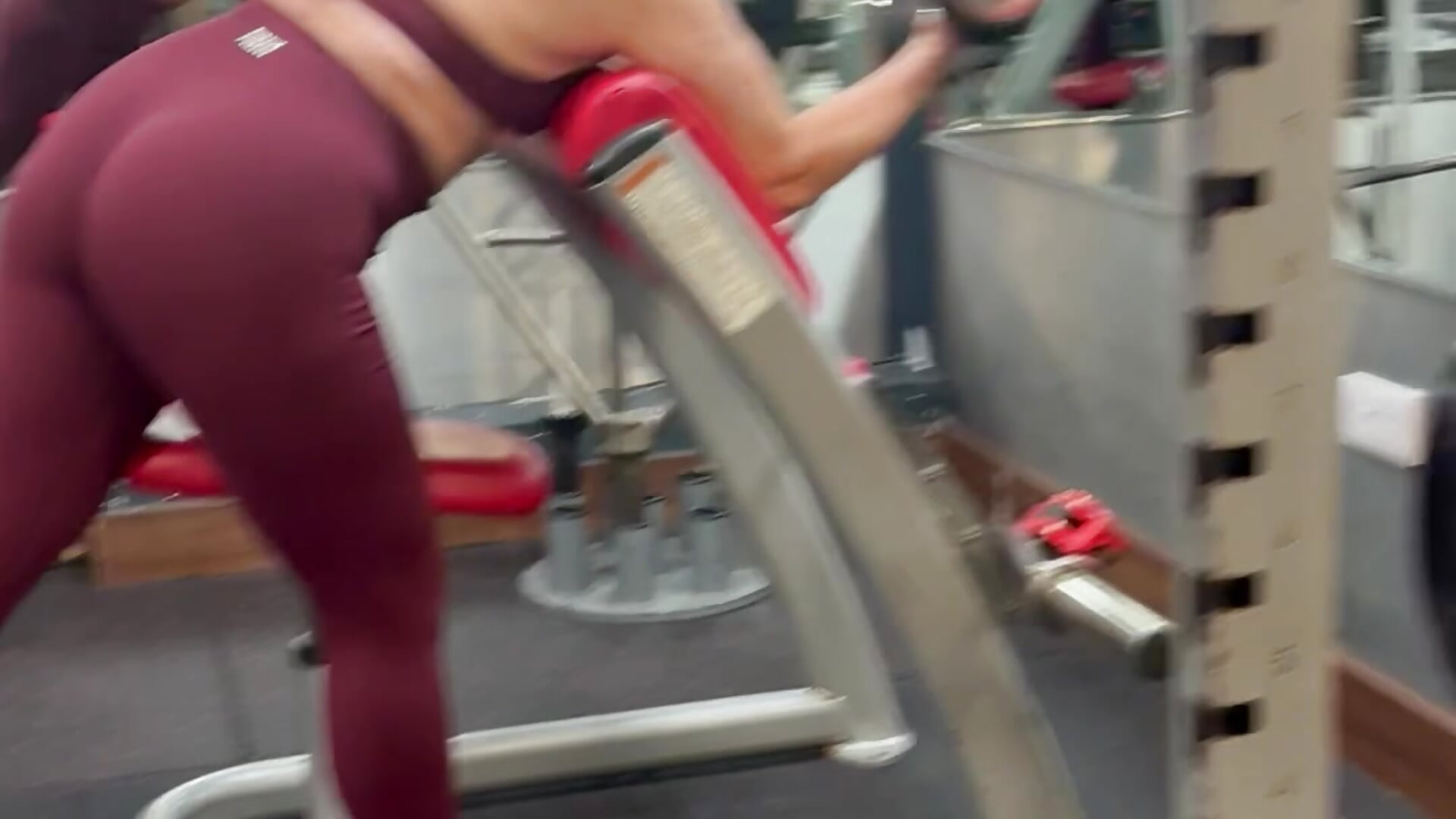 Gym Work - Bicep Curls with Bum View - video by Tinkerbell10 cam model