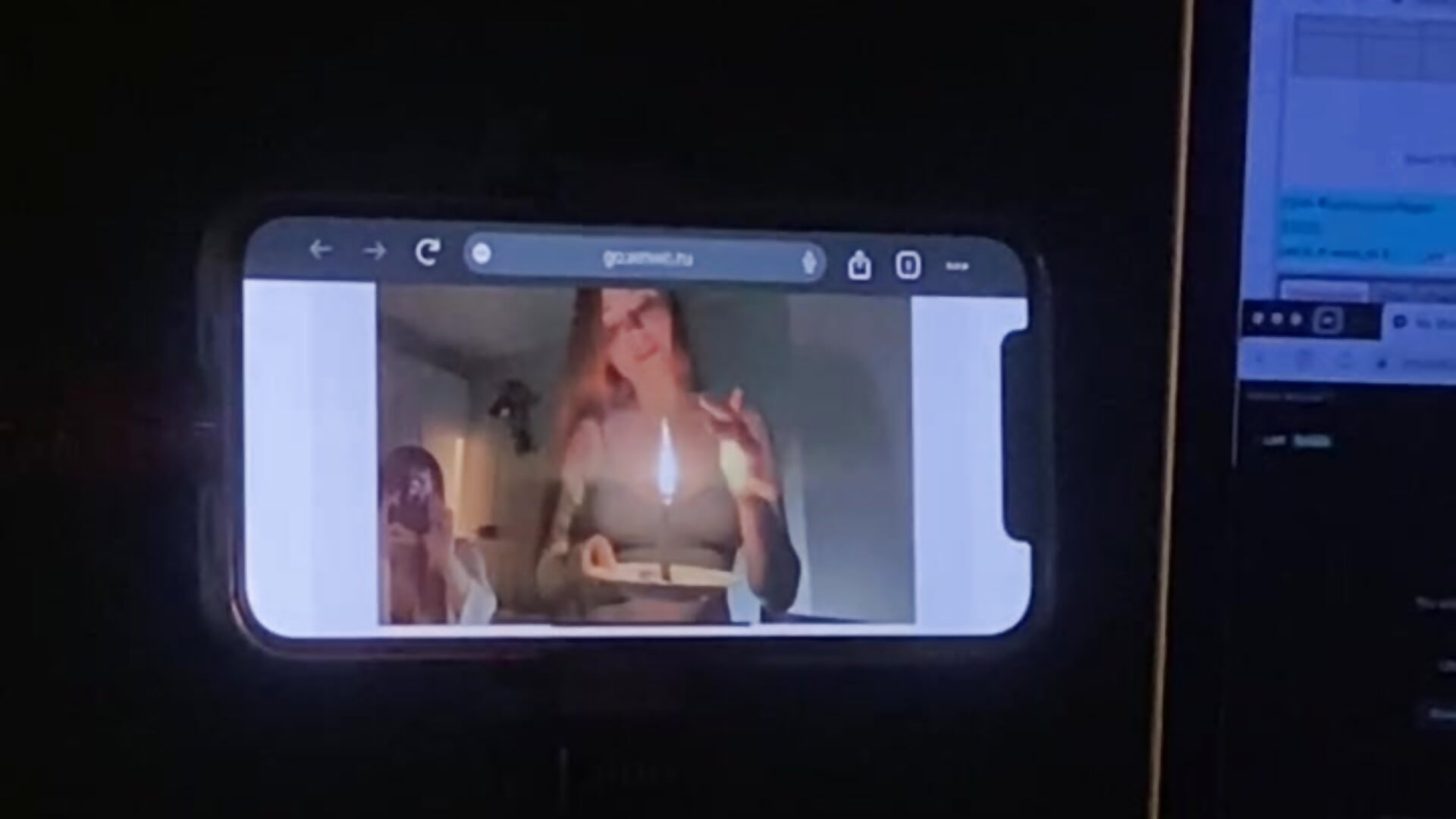 A little behind the scenes - video van __2sya__ cam-model