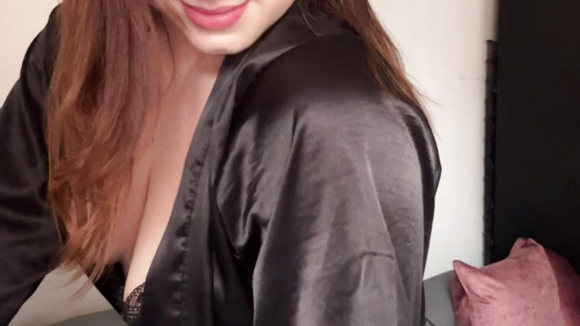 E76567CD-DE12-4573-9492-A1AB006A6CF6－カメラキャストのkamel-ayeshaの動画