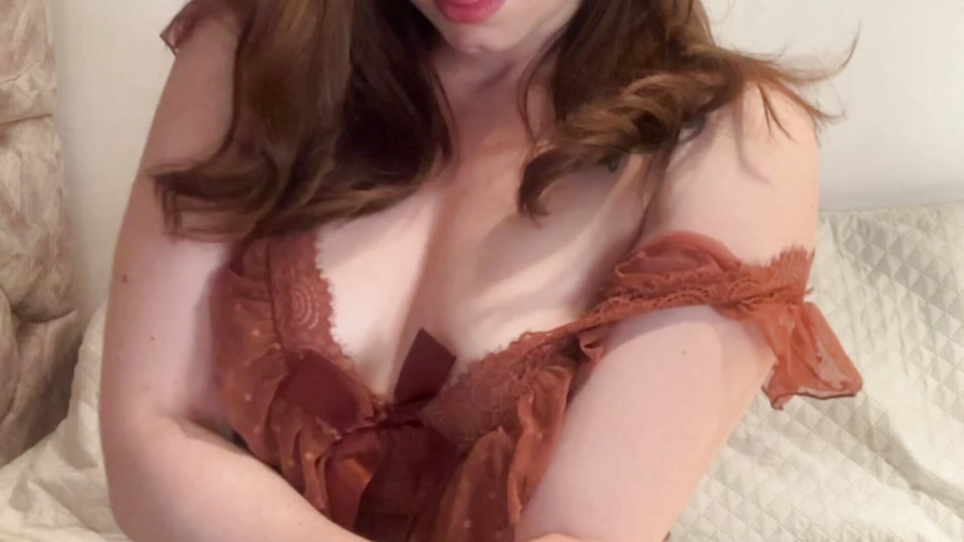 B9138B5A-B6DB-451C-B427-5501981E2C34 - video by kamel-ayesha cam model