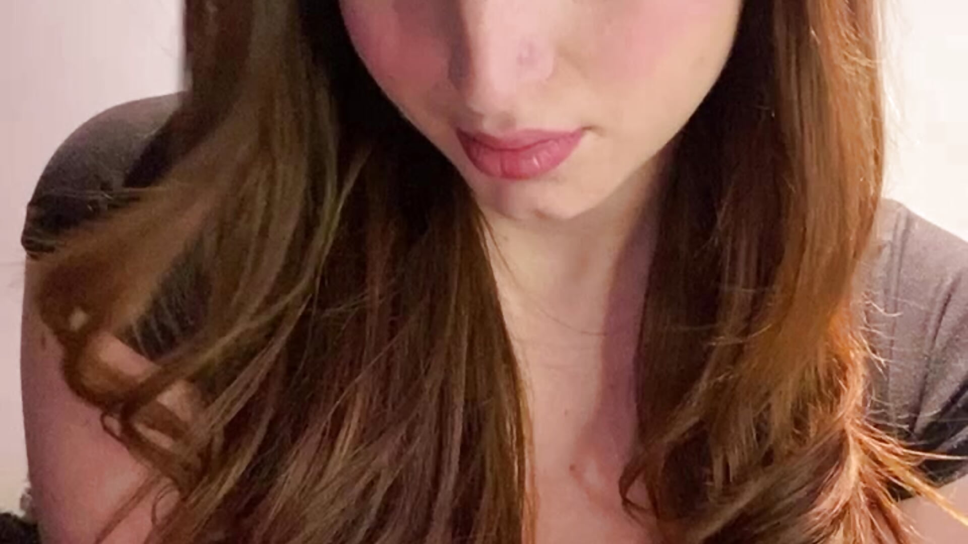 669772543d5940968d5992d5fdb0065c－カメラキャストのkamel-ayeshaの動画