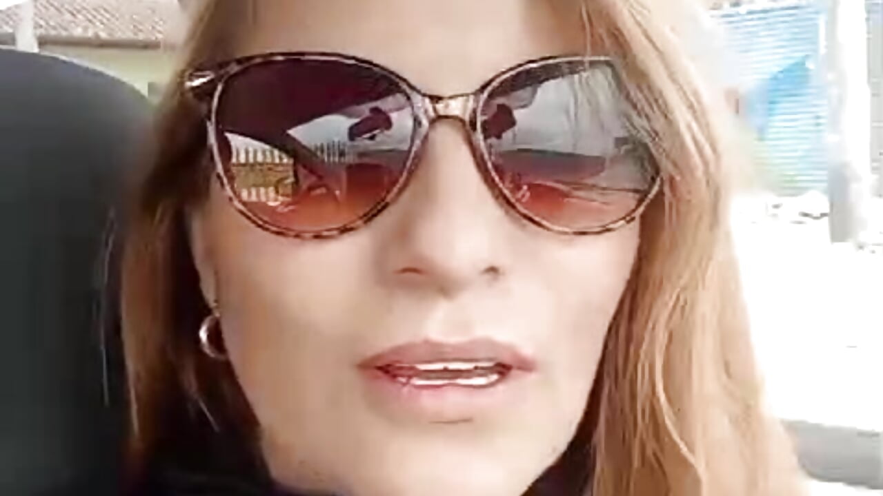 WhatsApp Video 2024-10-14 at 9,40,49 PM– Rubydiva kameramodell videója