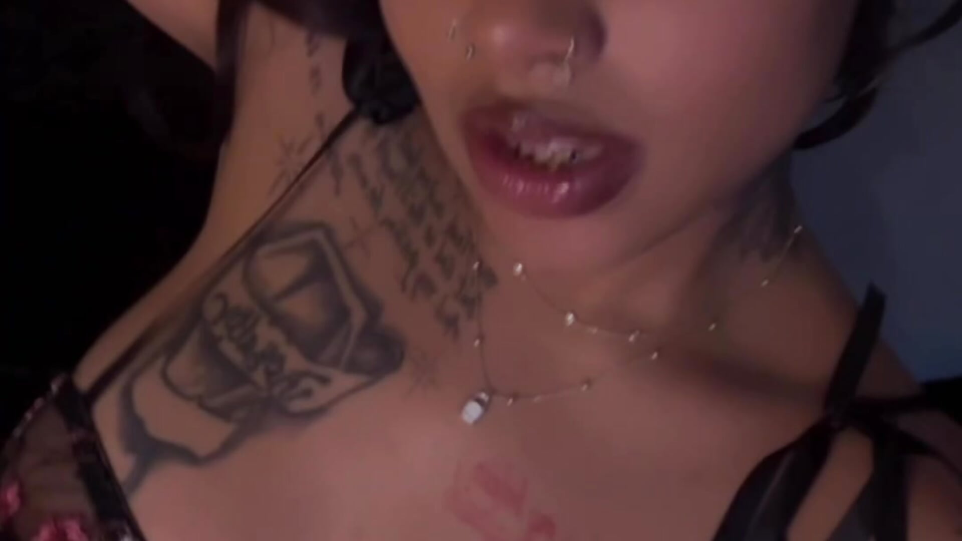 IG: organicnini– GoddessNih kameramodell videója