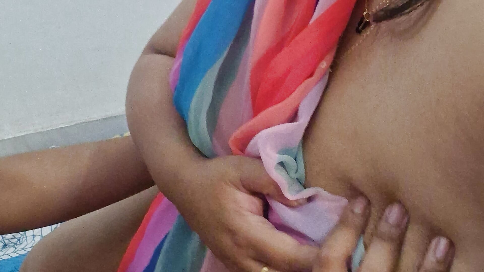 Big boobs Bhabi seduced by me - video by Kareena_kapoorr cam model