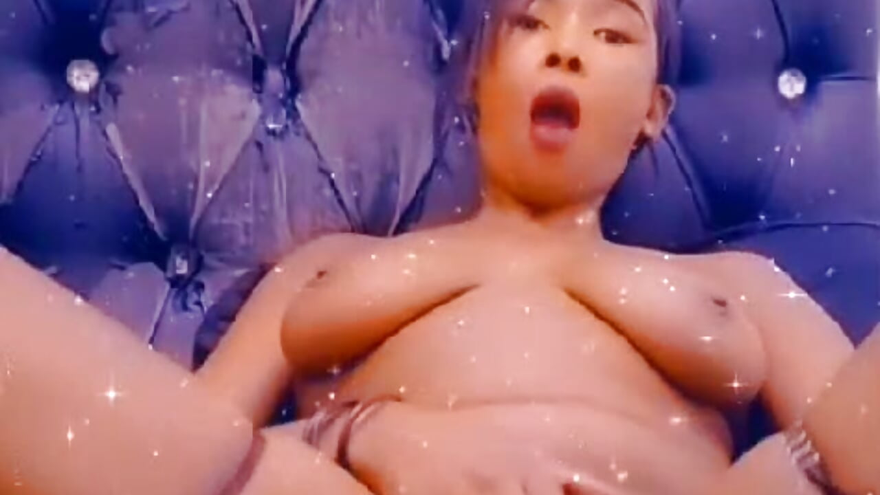 Massive squirts