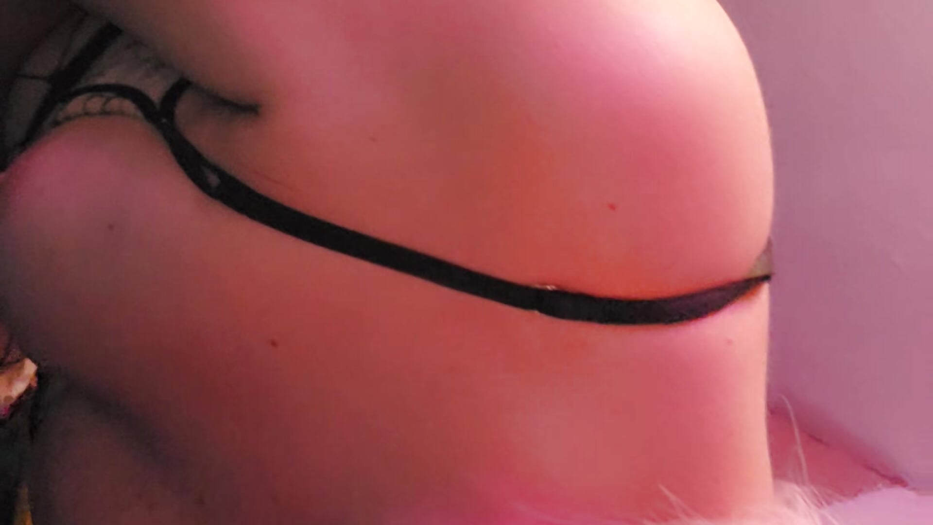 bad kitty - video by ellajval999 cam model