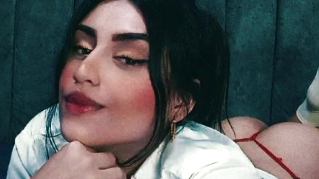 Give me a popsicle 🍌🍭 - video di dirty_couple22 modella di cam