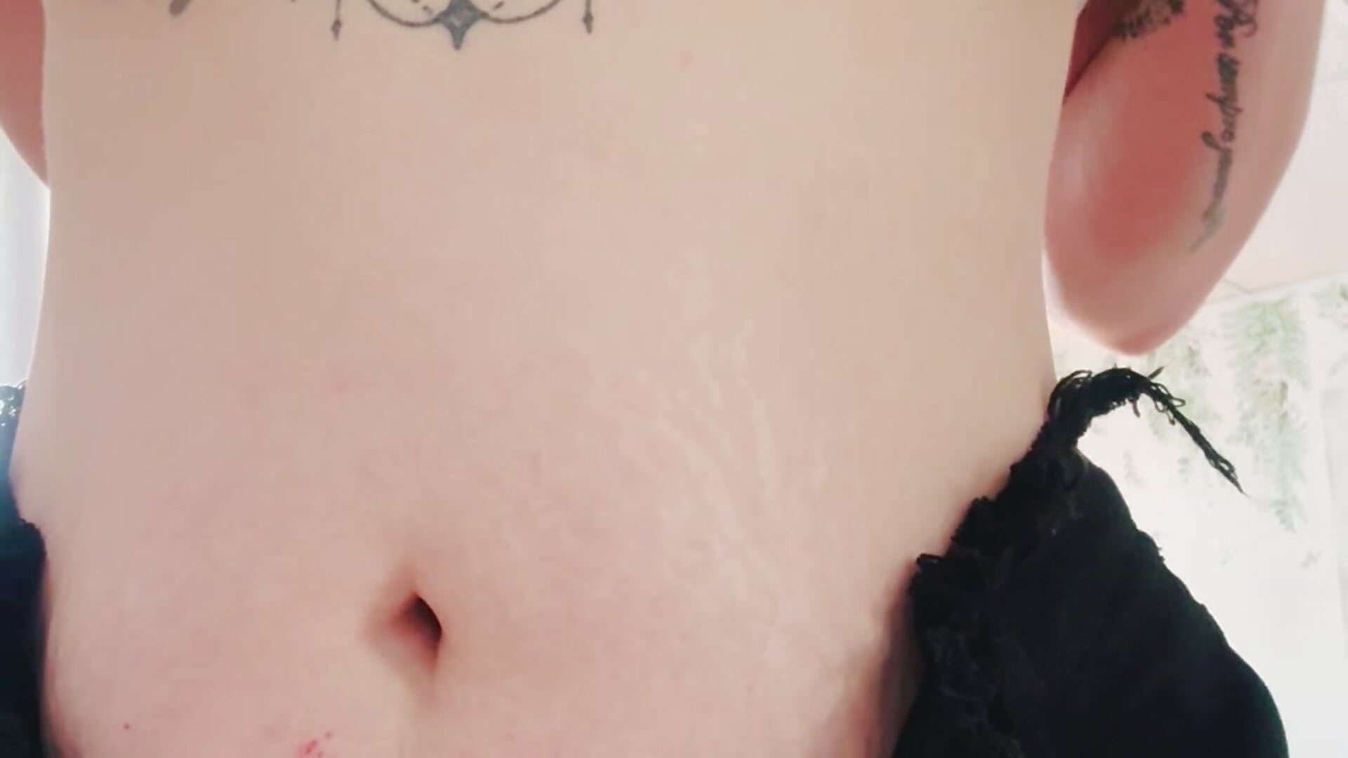 Titty drop  👀