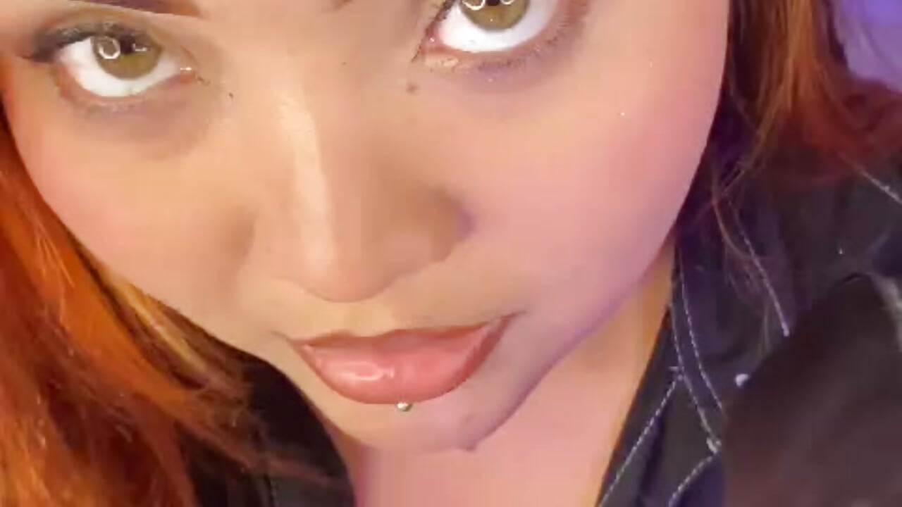 litte slut cute eyes