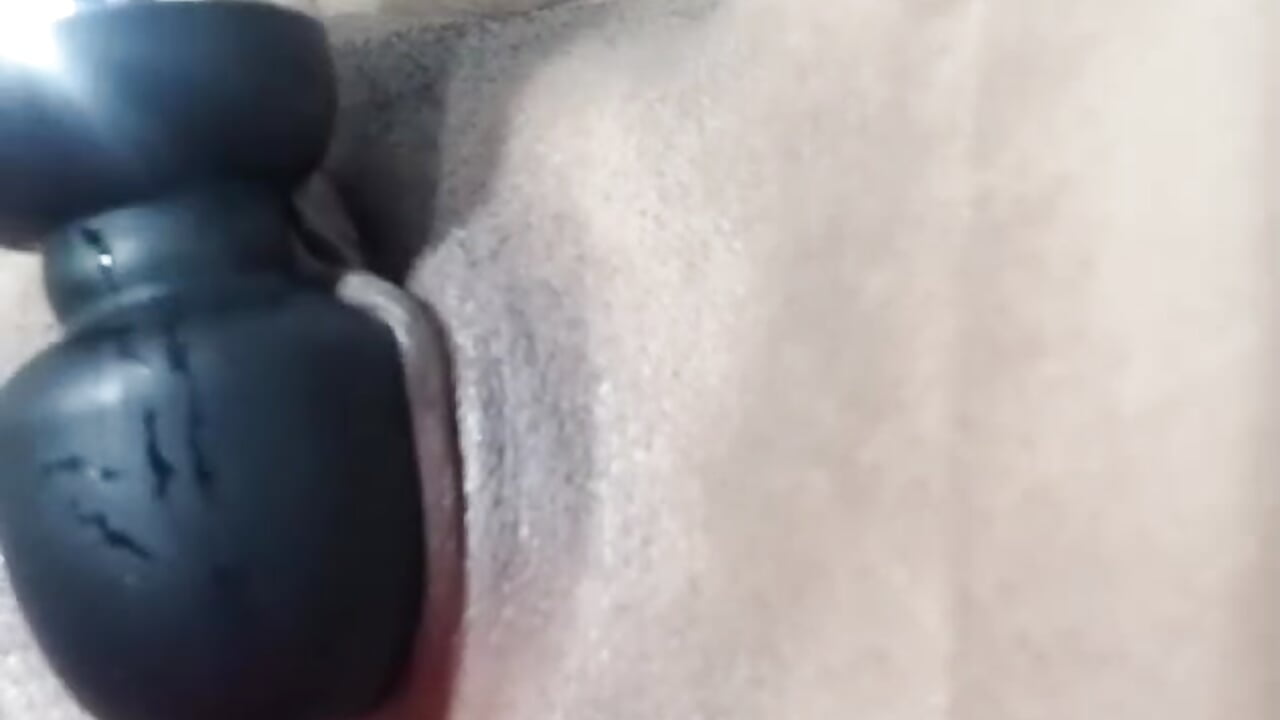 the domi in my pussy 😈