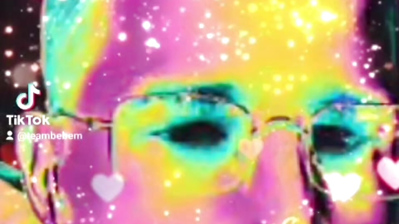 1000023897.mp4 - video by KnownObligation1 cam model