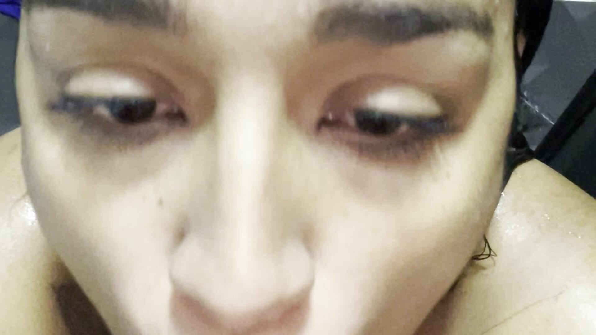 New video!!! crazzy shower and home - วิดีโอโดย KatalinnaBrown โมเดลแคม