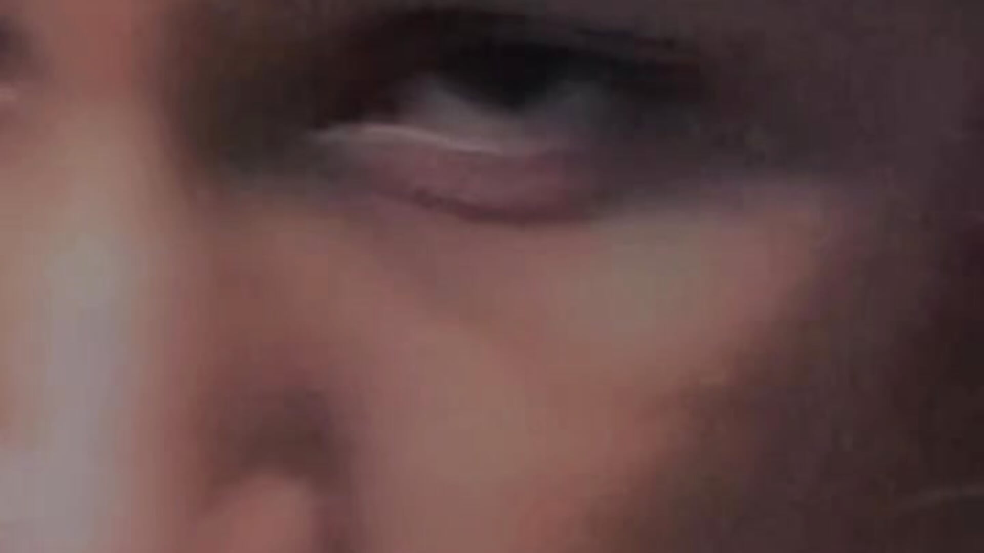 Godly_huan – Aktuellstes Video des Cam-Models 1982