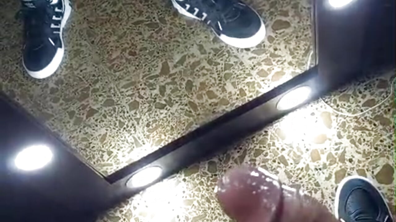 yummy Hard, wet and  big D: - video oleh Godly_huan kamera model