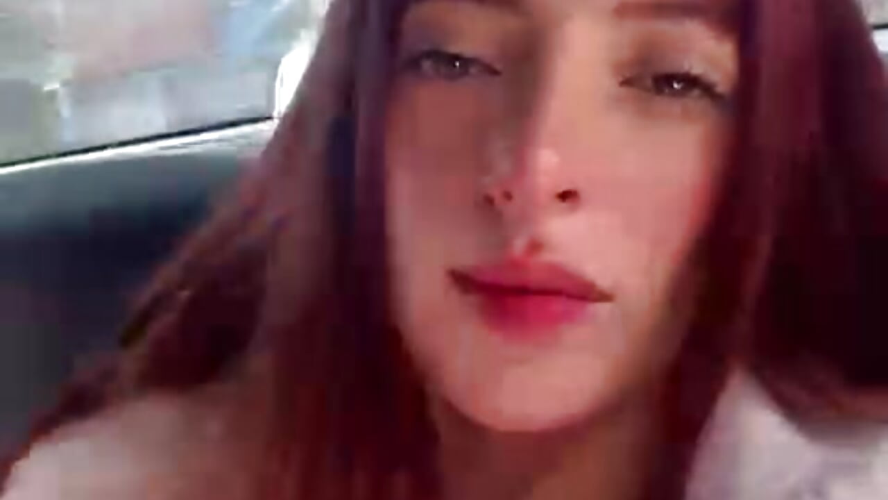 ❤️ - video by Zoerouxxx cam model