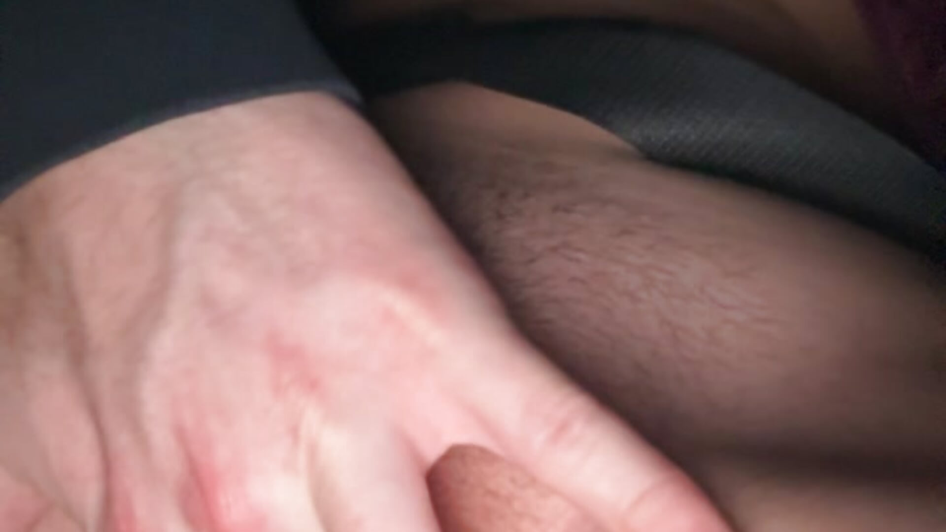 Daddy fingering me in the CAR🌶️🔥