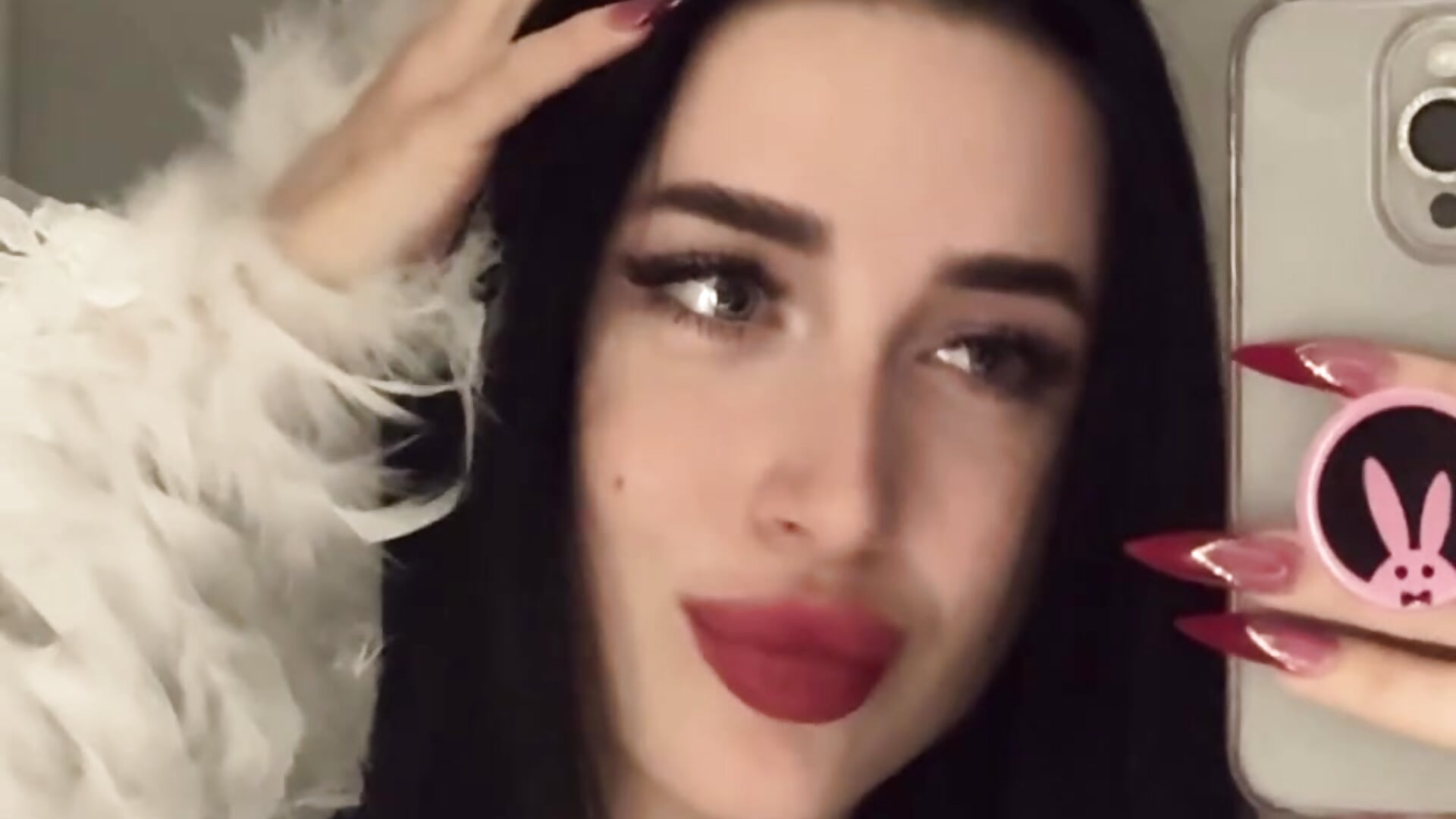 close-up of the face...big lips and eyes