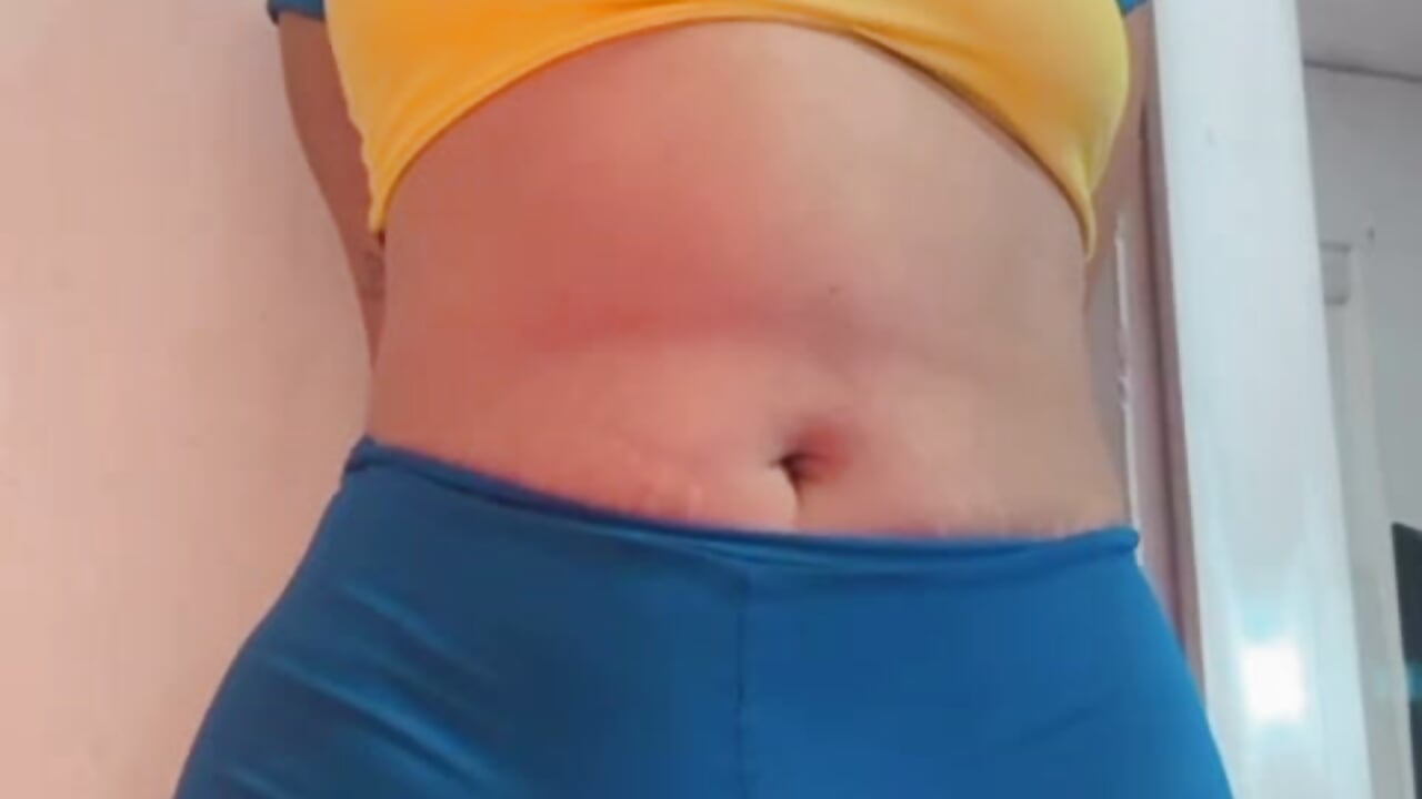 Make my ass bounce for you 🍑✨