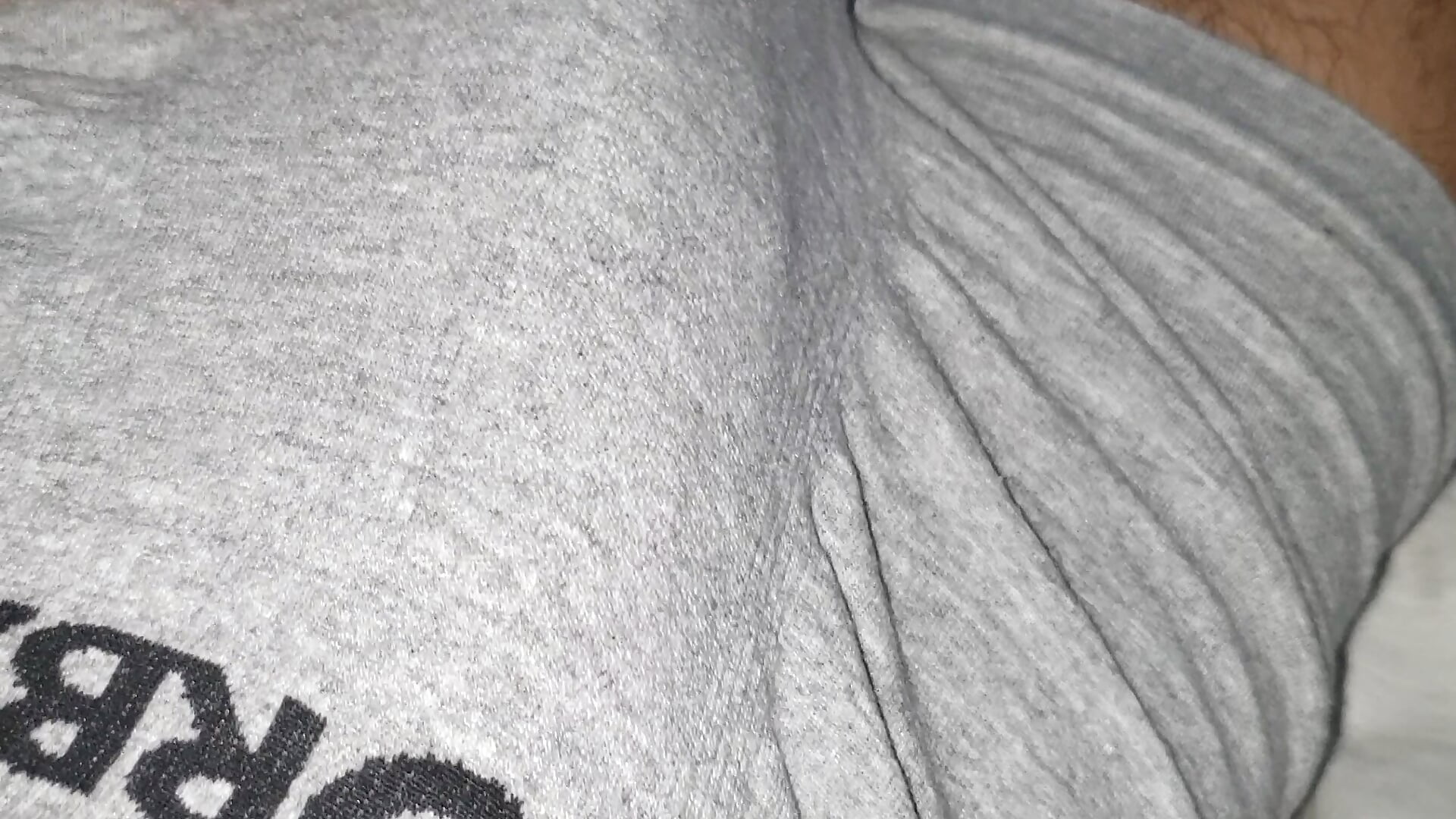 Pauzao querendo sair pra fora - video by novinho_hot69 cam model