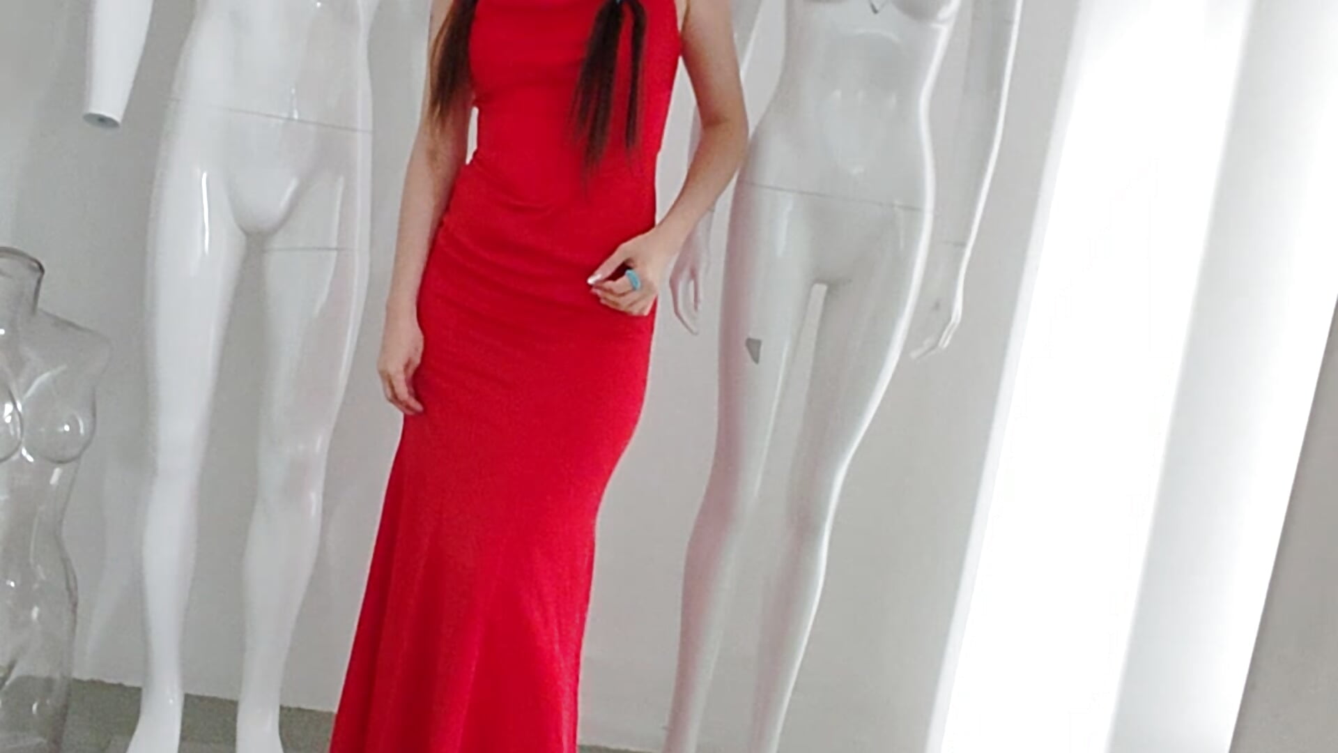 IREN Super MODEL ELegantly extravagant – видео вебкам-модели Iren