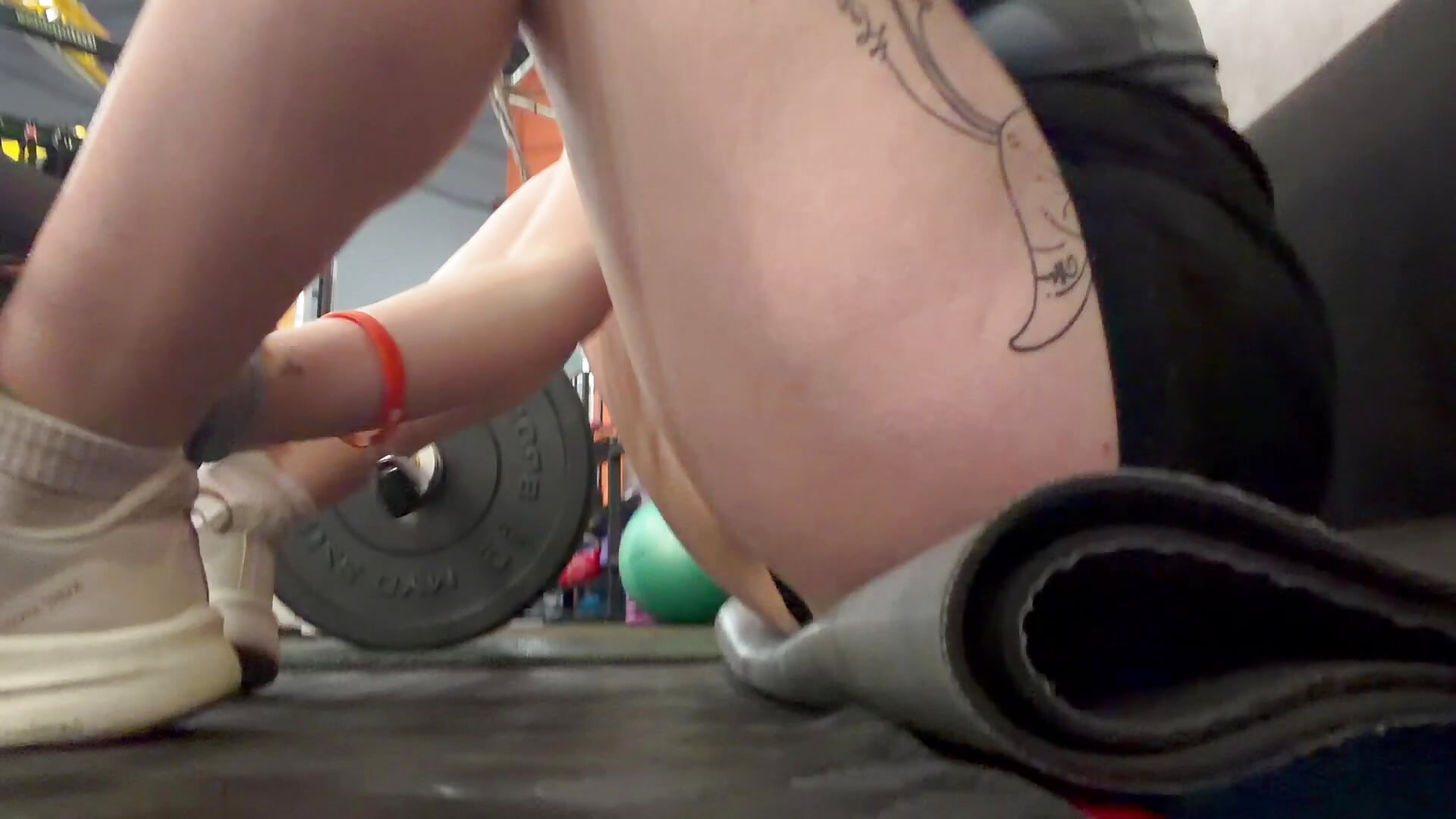 In the gym - فيديو من Colleen_Blake موديل الكام