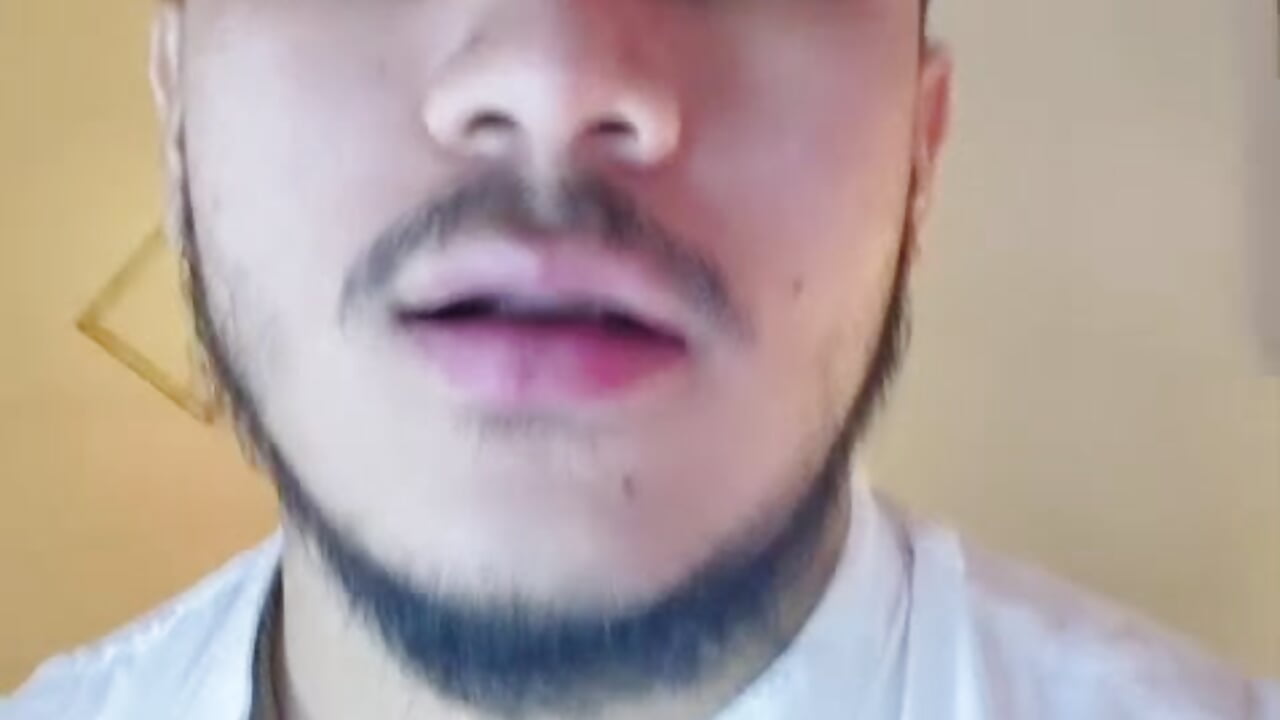 Kiss for you 💋 - video by jeisonstark cam model