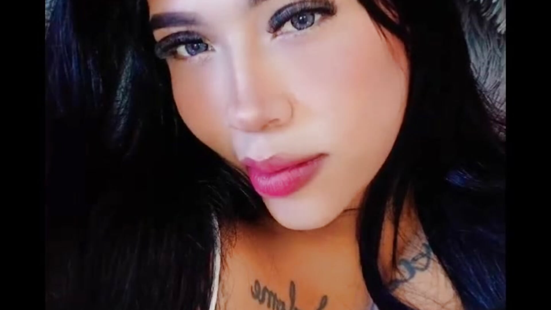 I was anxious to play ... And you? - video by zhamira_21 cam model