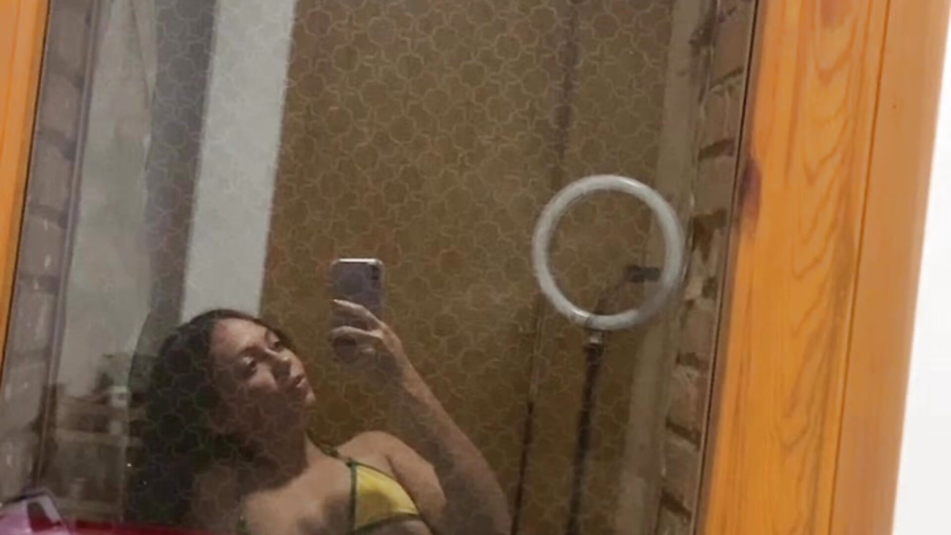 923067f462d1427699b28c58c39a5ad5 - video by geivanaoficial cam model