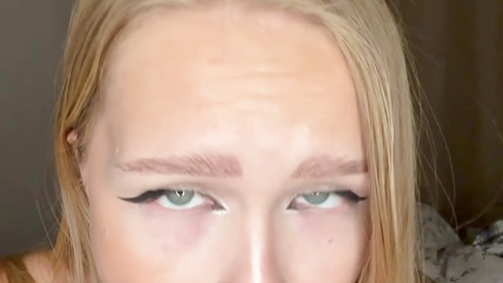 🎯WHEEL - suck dildo🎯 - Liza_risky 캠 모델의 동영상