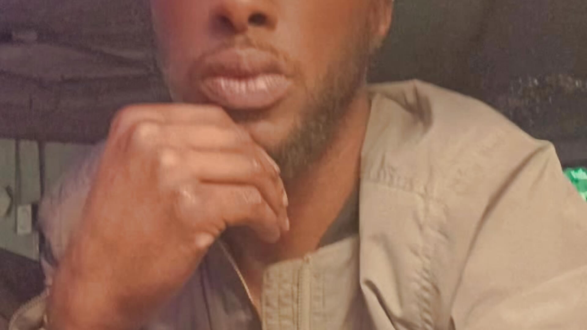 1000004842 - video của người mẫu cam 1phenom