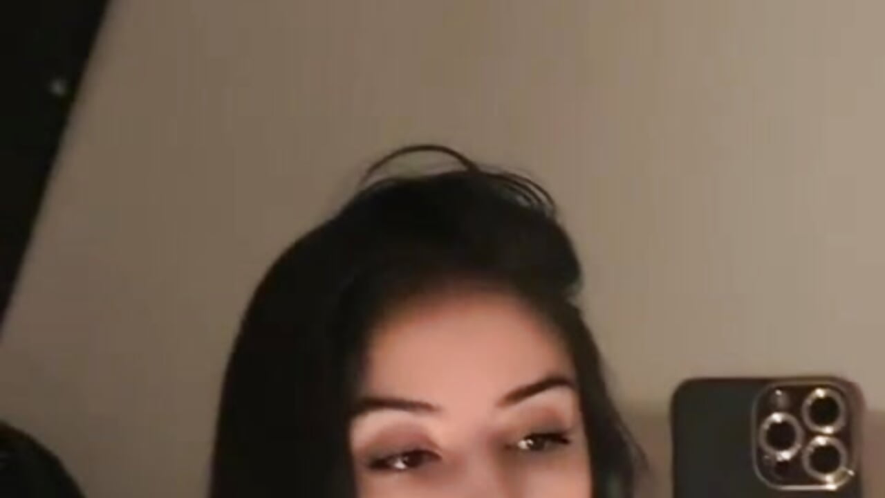 Do you know what would look great on me right now? you on top.😻🥰 - video by gabyye_capprins cam model