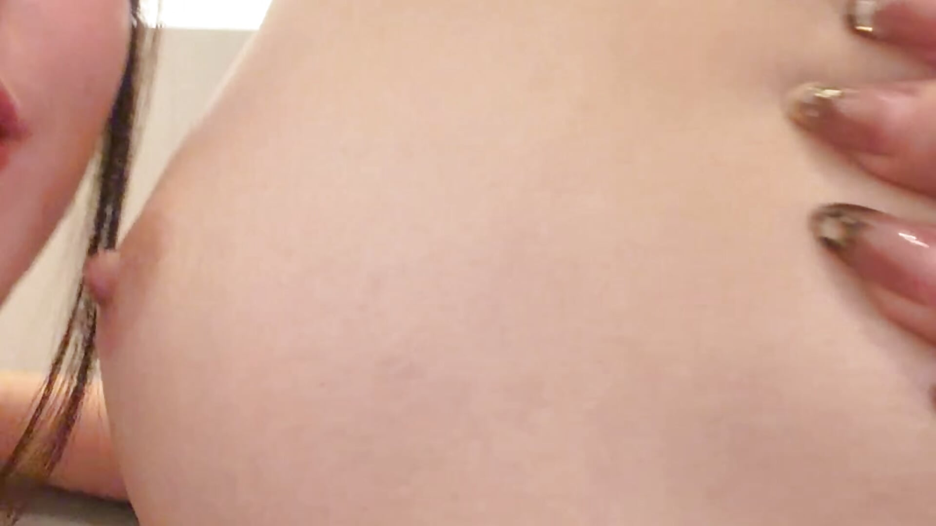เล่นนมเพื่อน🙈👀 - video van nenechuchu cam-model