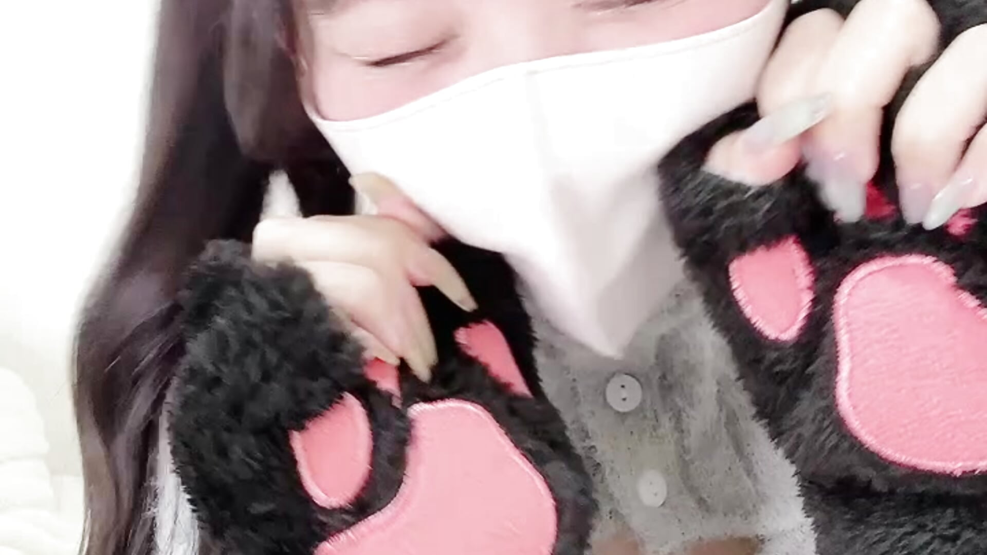 珍しいデレ)にゃでで〜^›⩊‹^