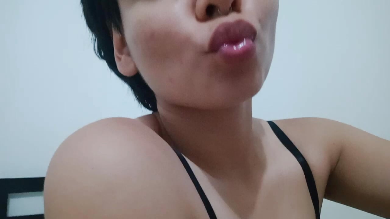 😘