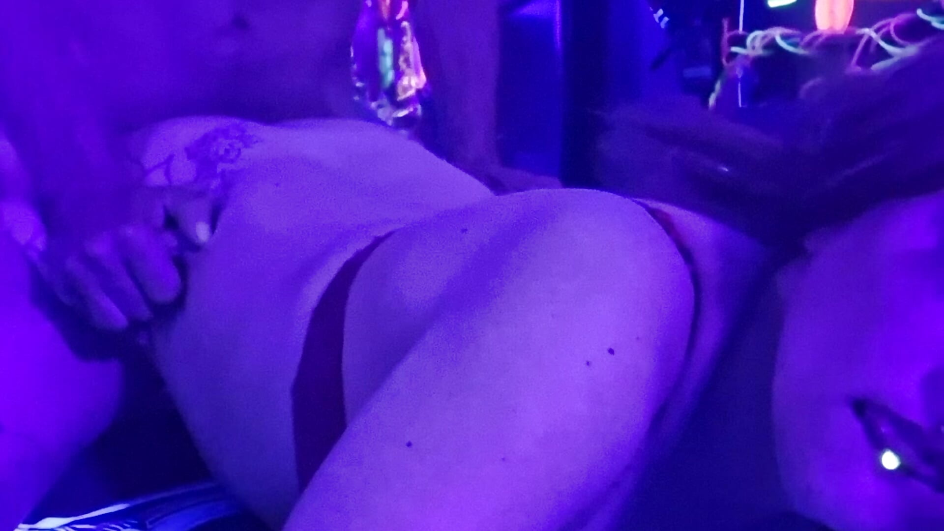 Face Down As Up - DaddyAndSplashQueen adlı kamera modelinin videosu