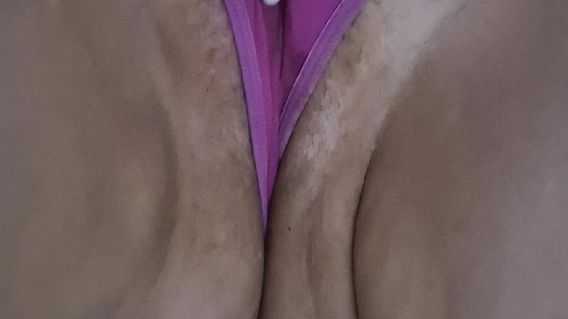 Petites caresses - video di French-panties