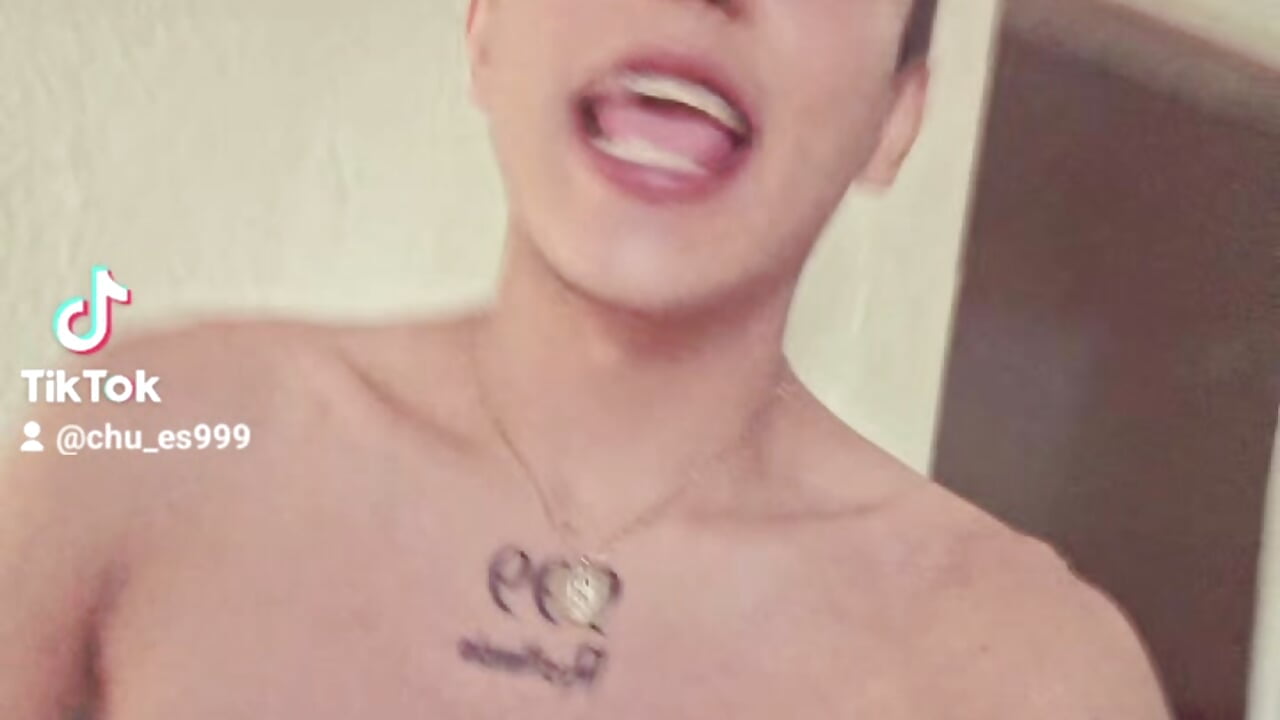 Time at home and quiet 🥶😸😺 - Vídeo de angelss_999