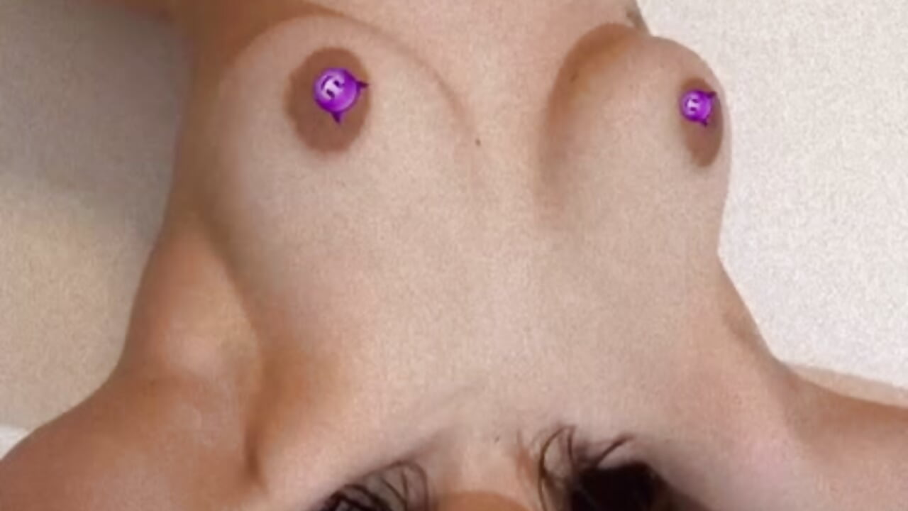 Mood diablita 😈😈💋 - video by 1abby cam model