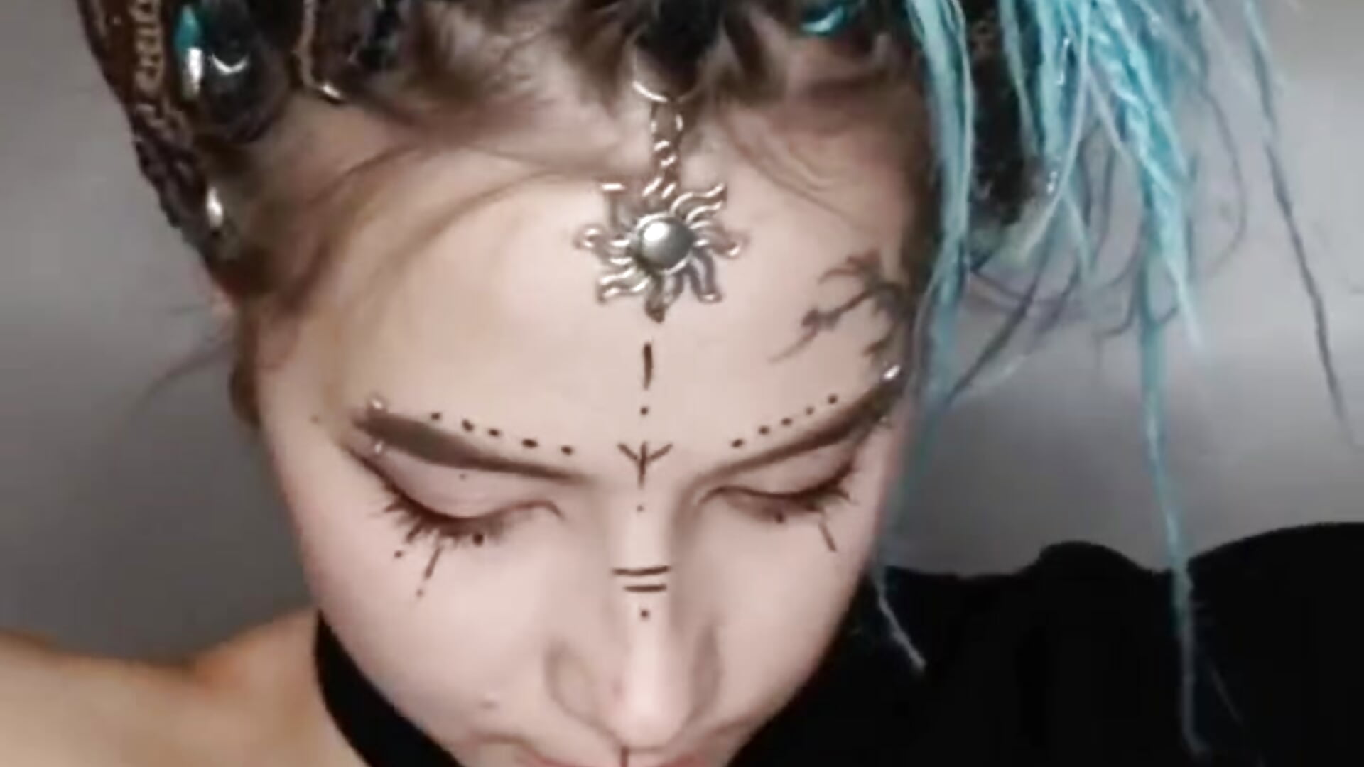 The radiance of the moon and stars - video by Ne_Sonia cam model