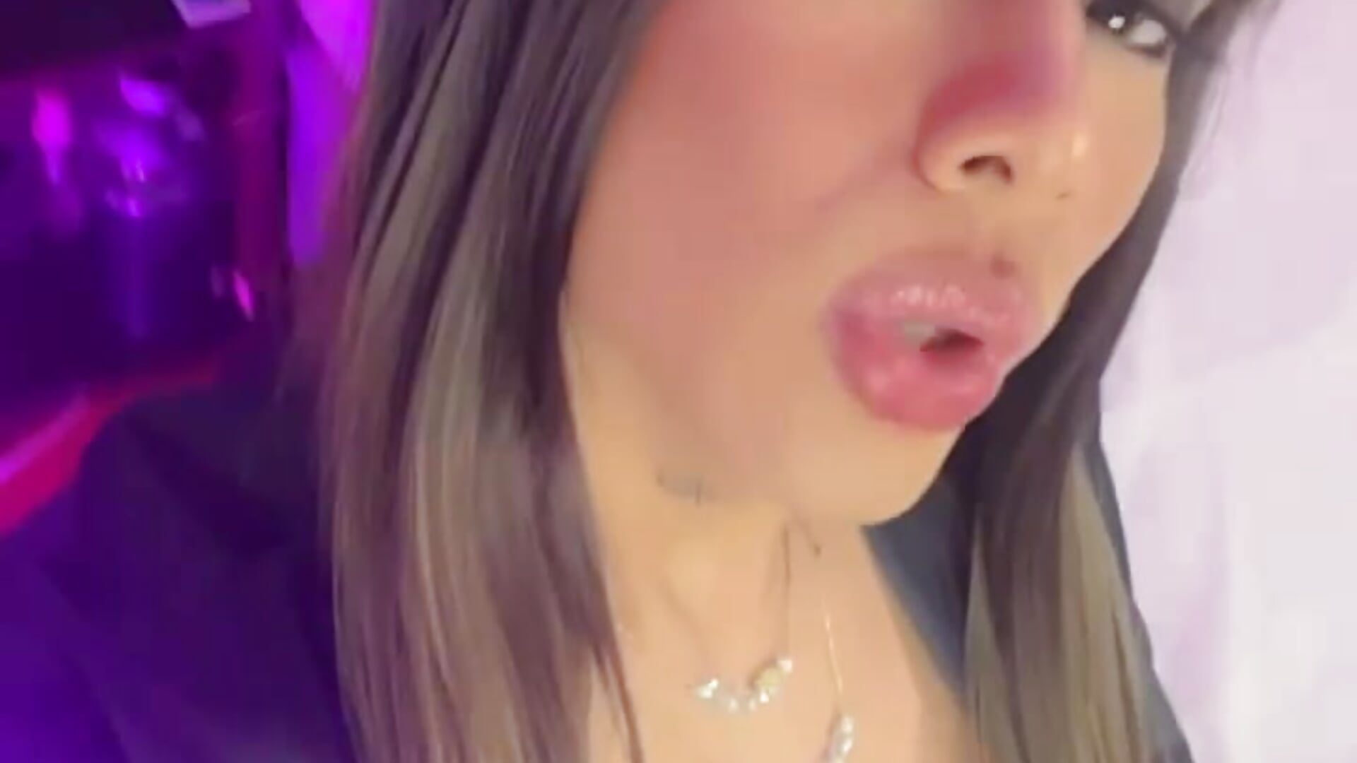 hi lovers - video by Rouse_Hilton cam model