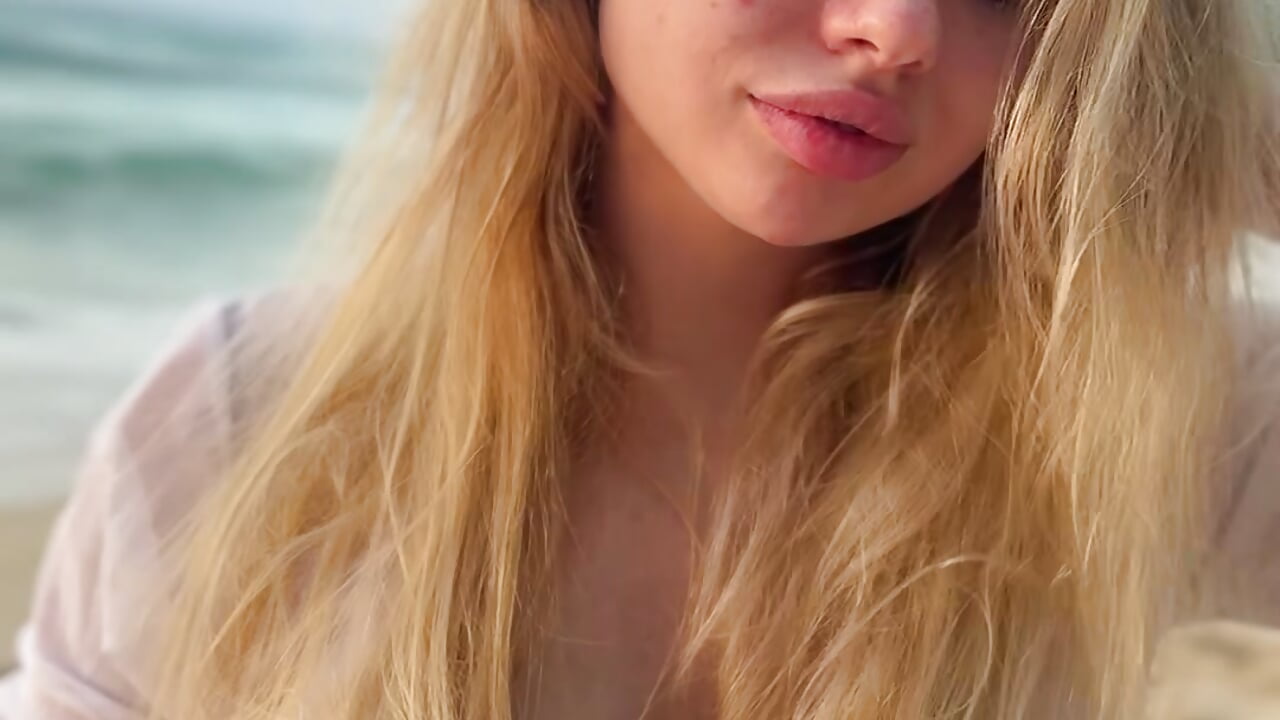 sea - video by Charming_Stasya cam model