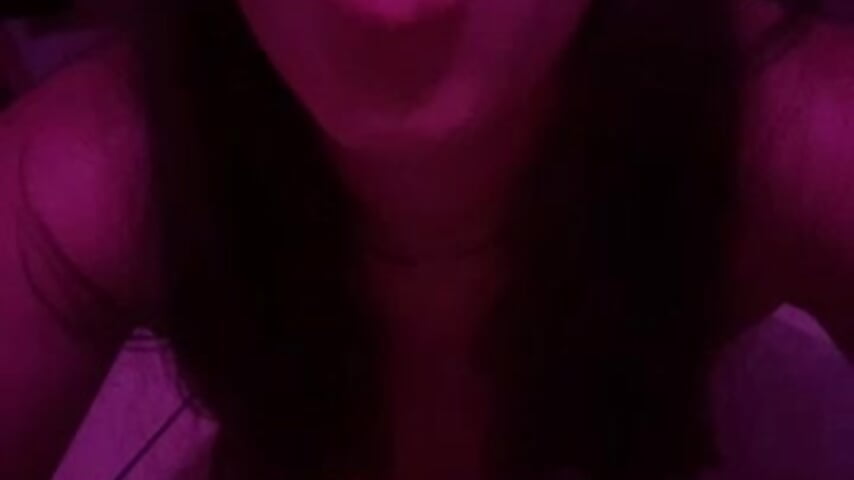 Kisses 😈 - video by Just_Lolla cam model