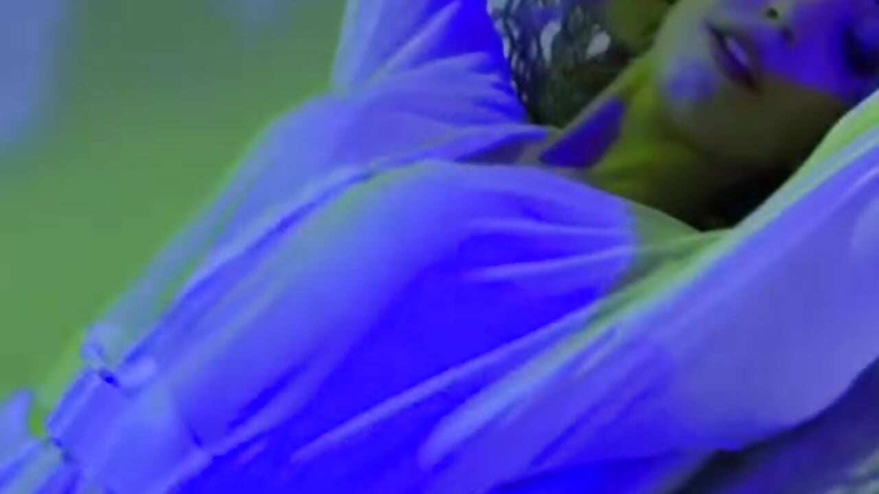 Dancing - video by sue_star cam model